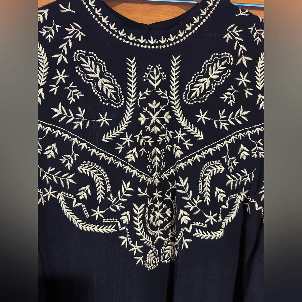 Like NEW new directions Navy Cold-Shoulder Tunic with White Embroidery - Picture 2 of 7